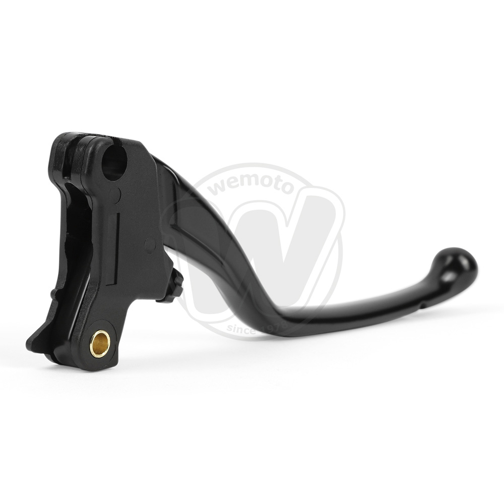 0MY6105_ad8295 two.jpg